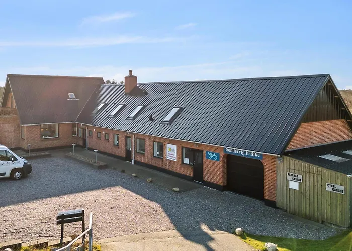 بيت للعطل 1108